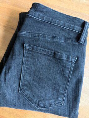 J Brand Women's Skinny Jean Alana -- size 27